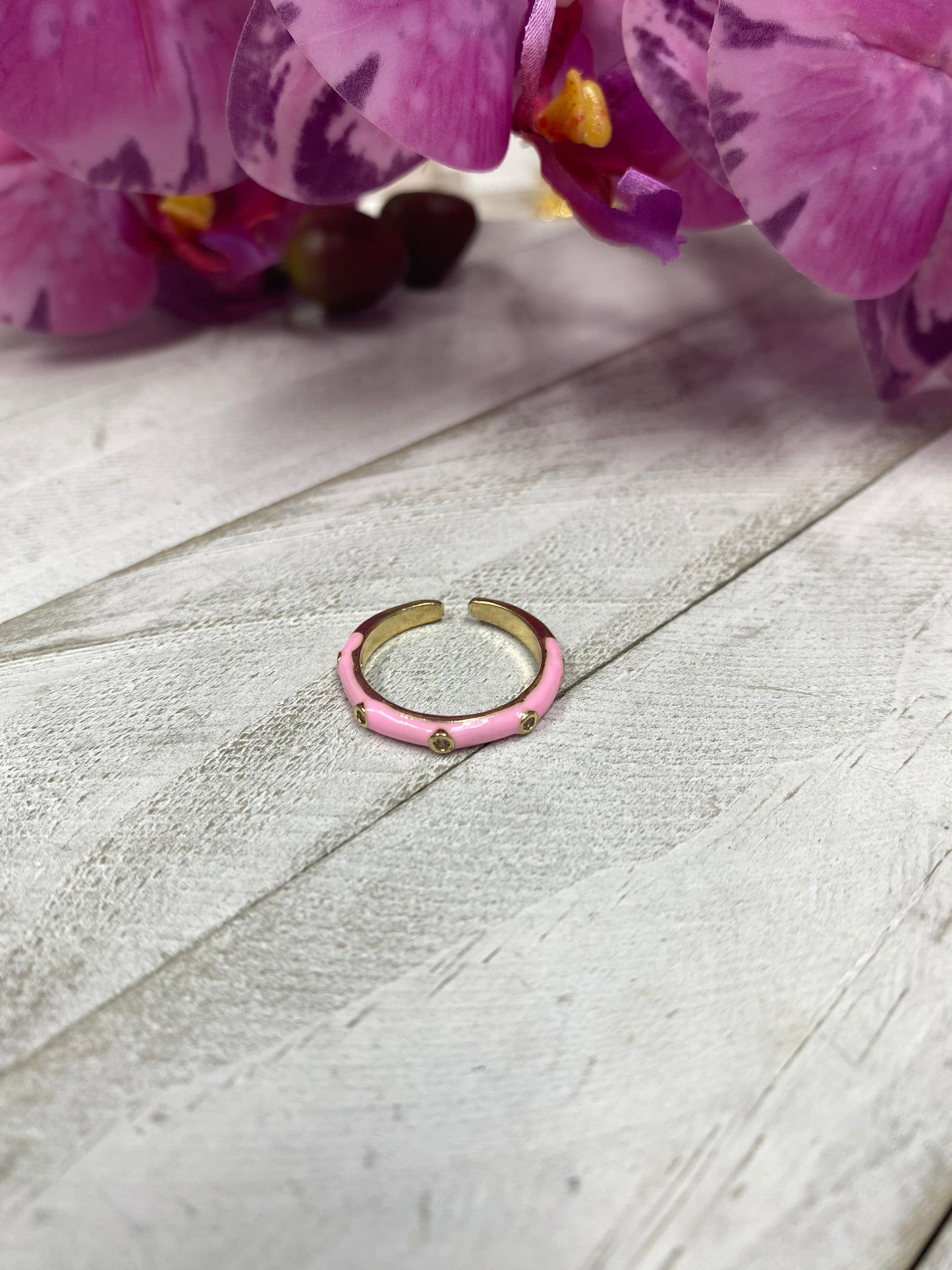 Anillo con zirconia