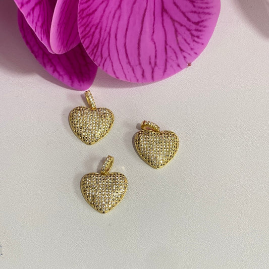 Corazon con zirconia