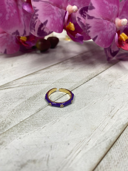 Anillo con zirconia