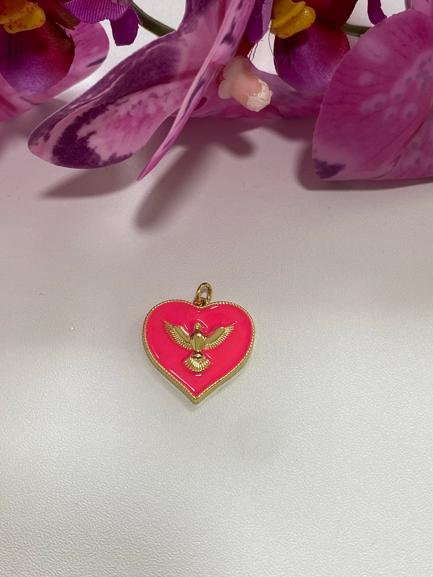 Corazones con Paloma ench 18k