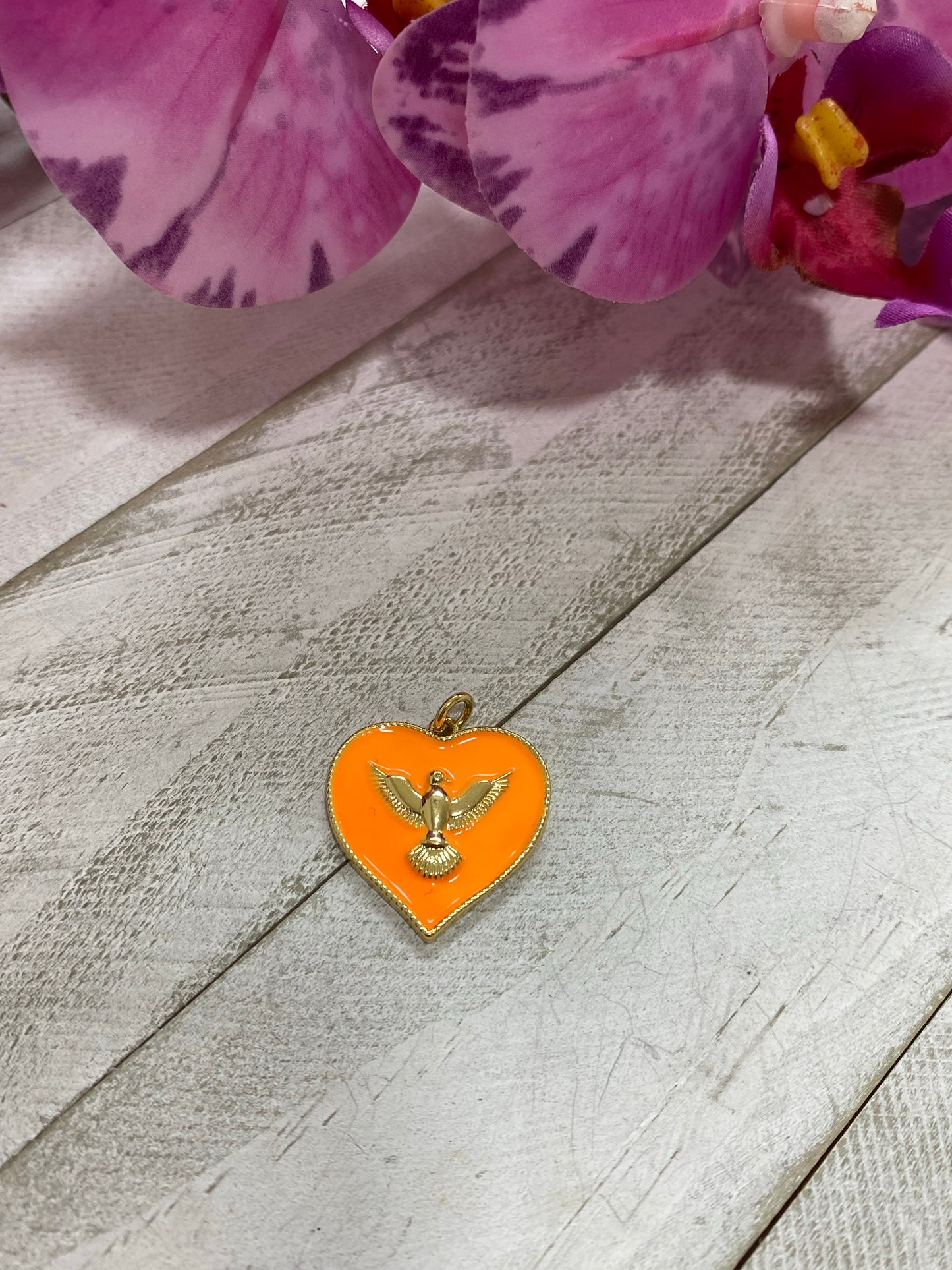 Corazones con Paloma ench 18k