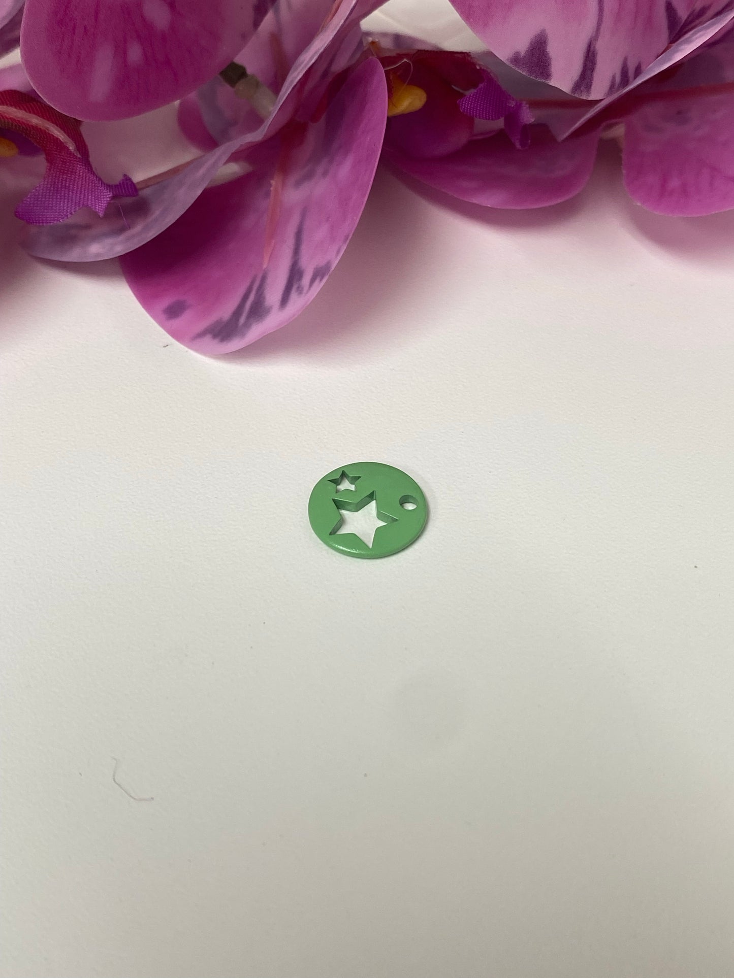 Chapita de estrellas