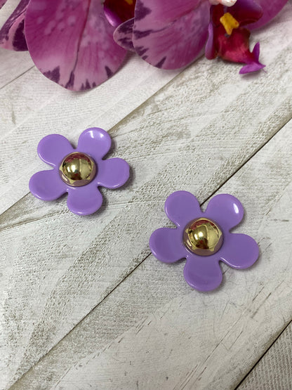 Daisy  Flower con centro en dorado