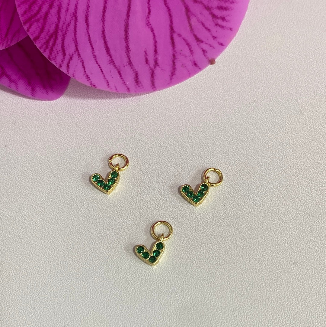 Corazones pequeños con zirconia