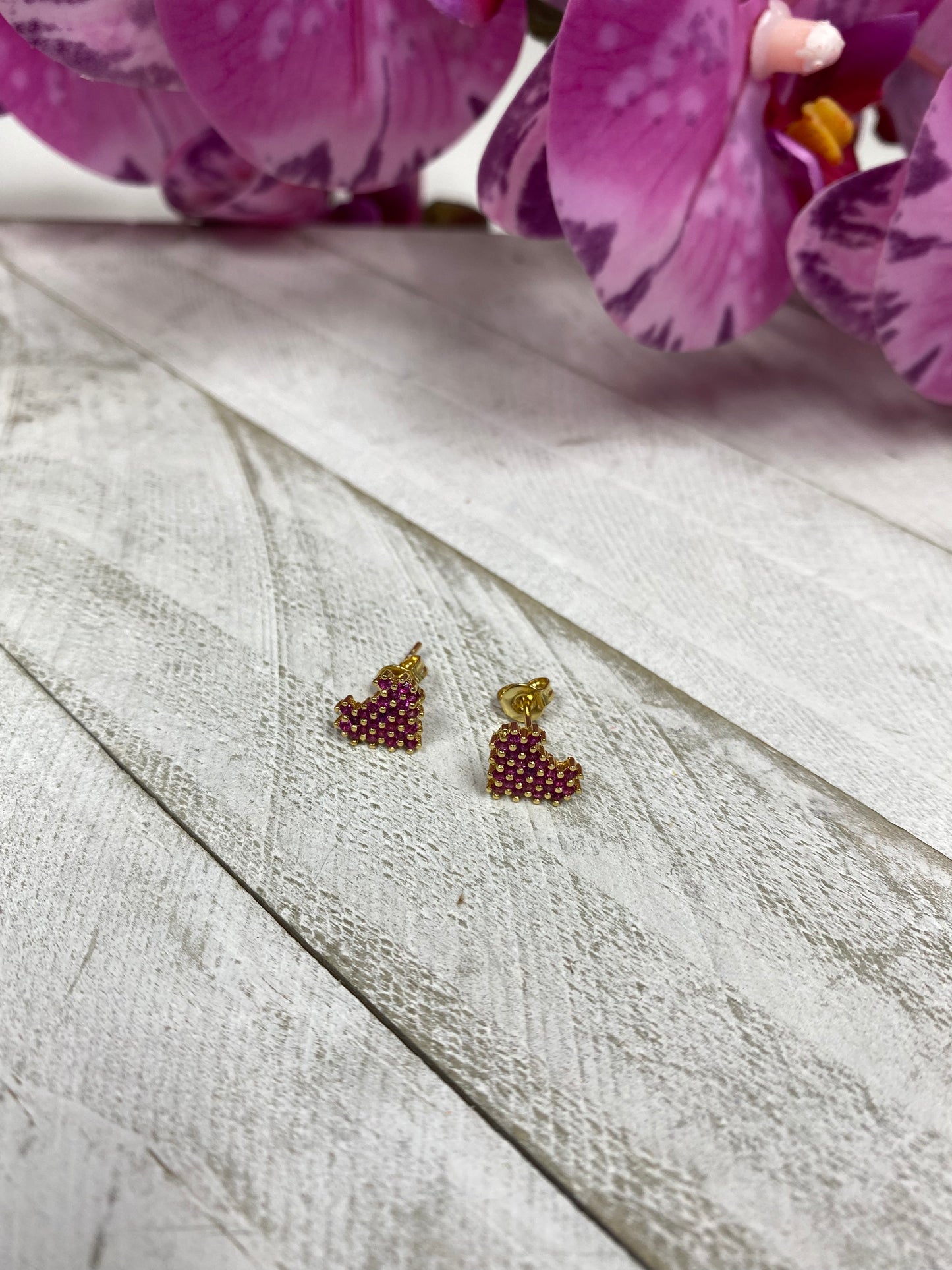 Hearts Studs